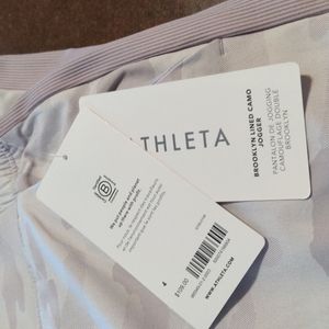 Athleta Brooklyn Lined Camo Jogger